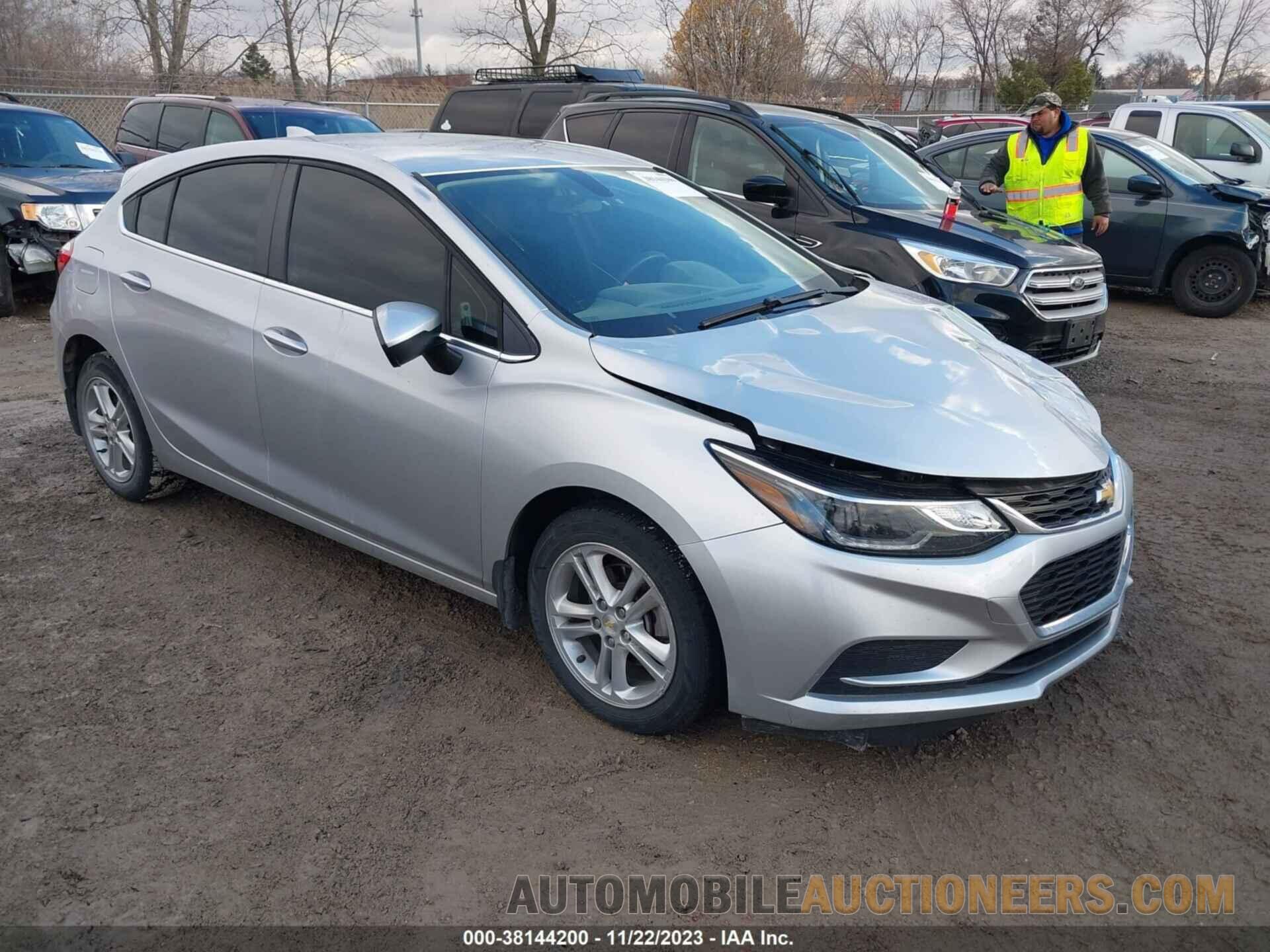 3G1BE6SMXJS586691 CHEVROLET CRUZE 2018