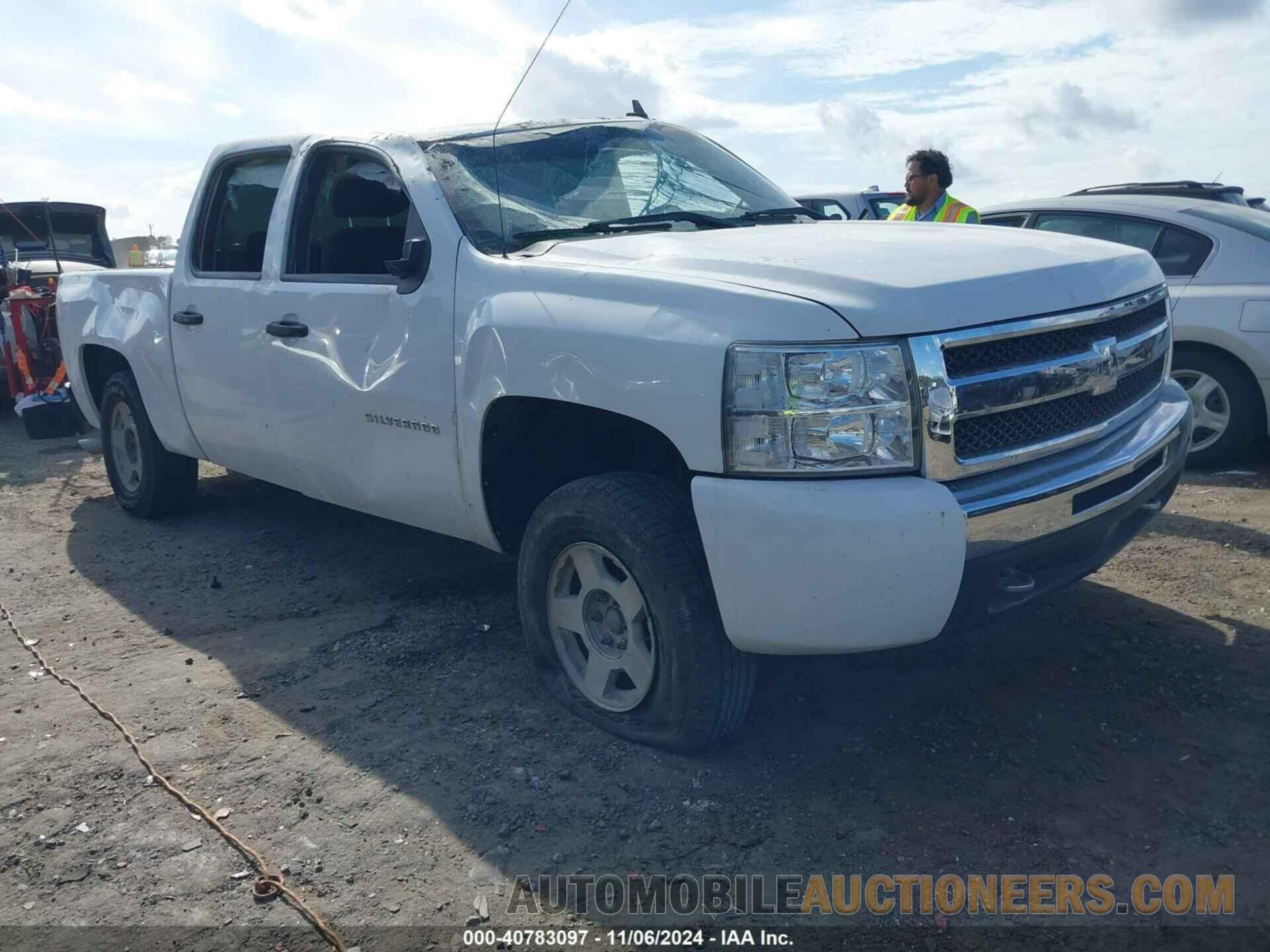 3GCPKREA6BG221566 CHEVROLET SILVERADO 1500 2011