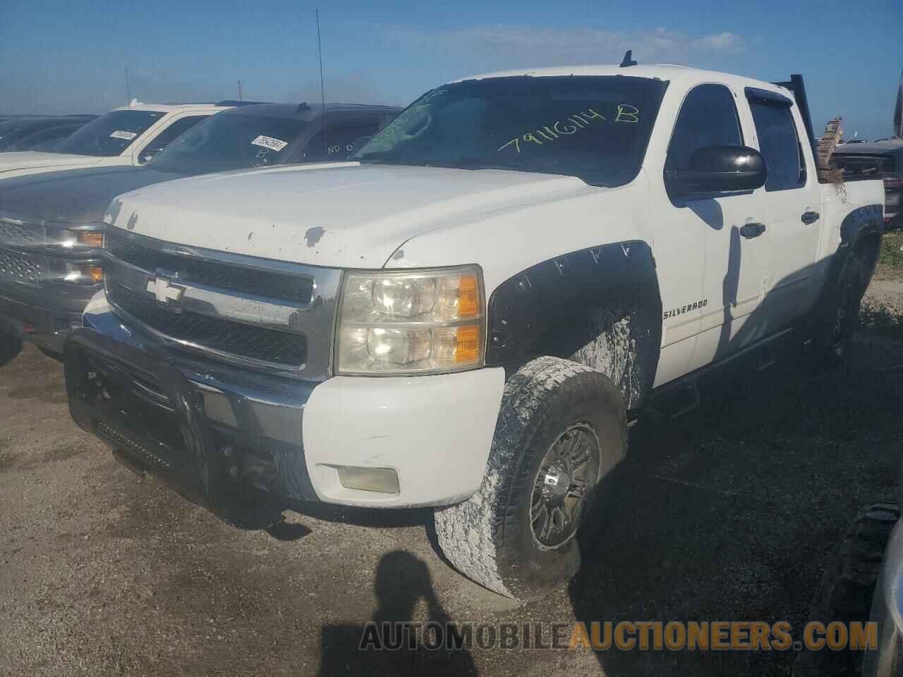 3GCPKSE31BG298824 CHEVROLET ALL Models 2011