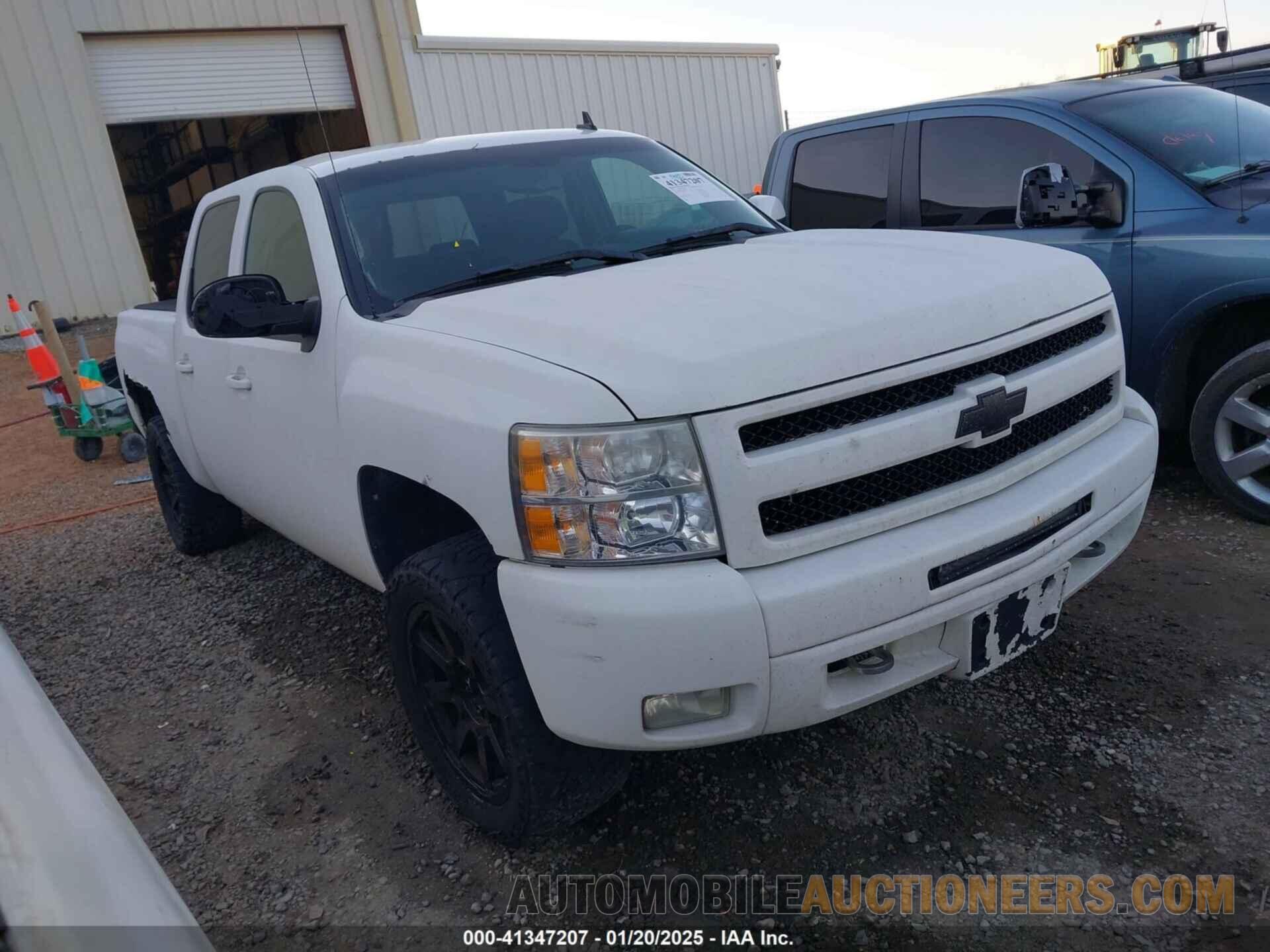 3GCPKSE33BG213353 CHEVROLET SILVERADO 1500 2011