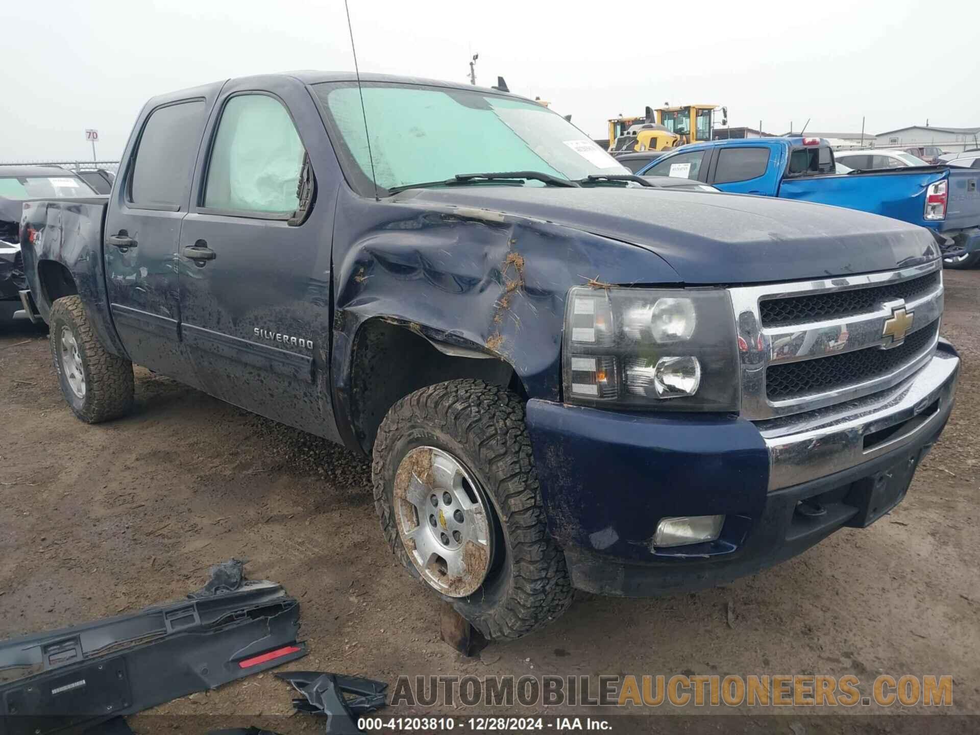 3GCPKSE36BG211807 CHEVROLET SILVERADO 1500 2011