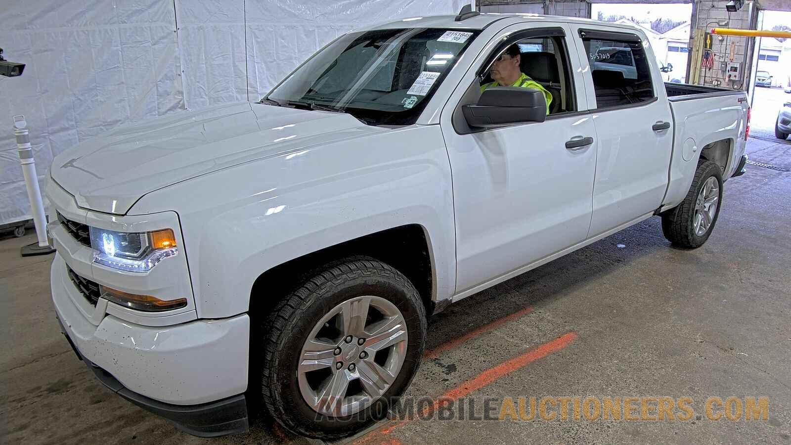 3GCUKPEC6JG315860 Chevrolet Silverado 1500 2018