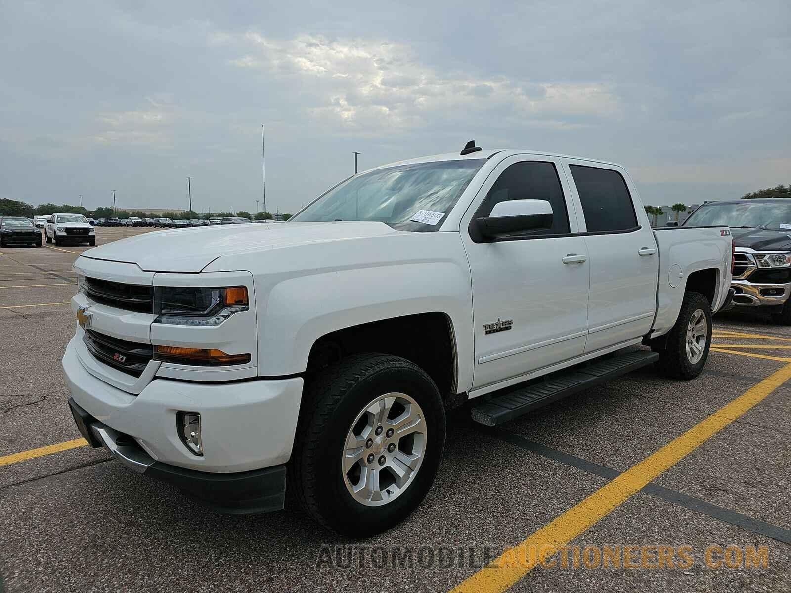 3GCUKREC0JG430868 Chevrolet Silverado 1500 2018