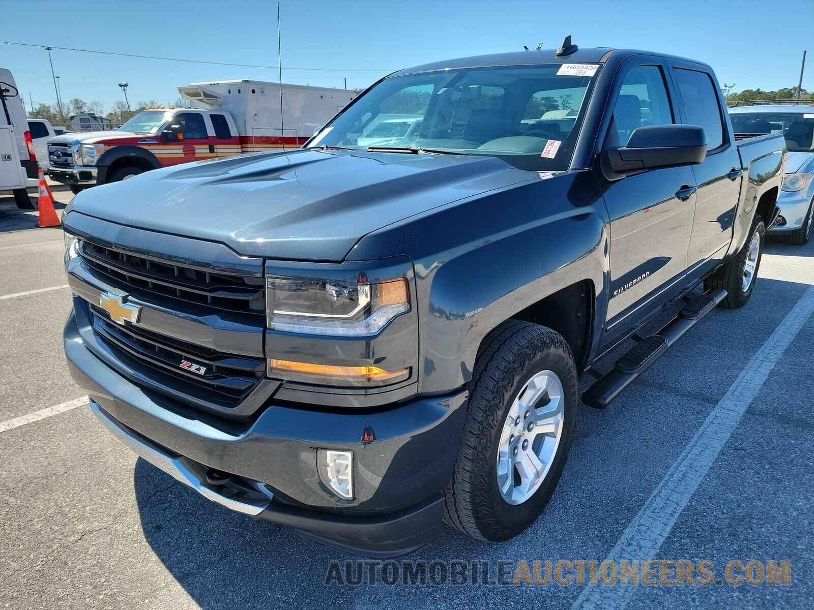 3GCUKREC1JG323201 Chevrolet Silverado 1500 2018