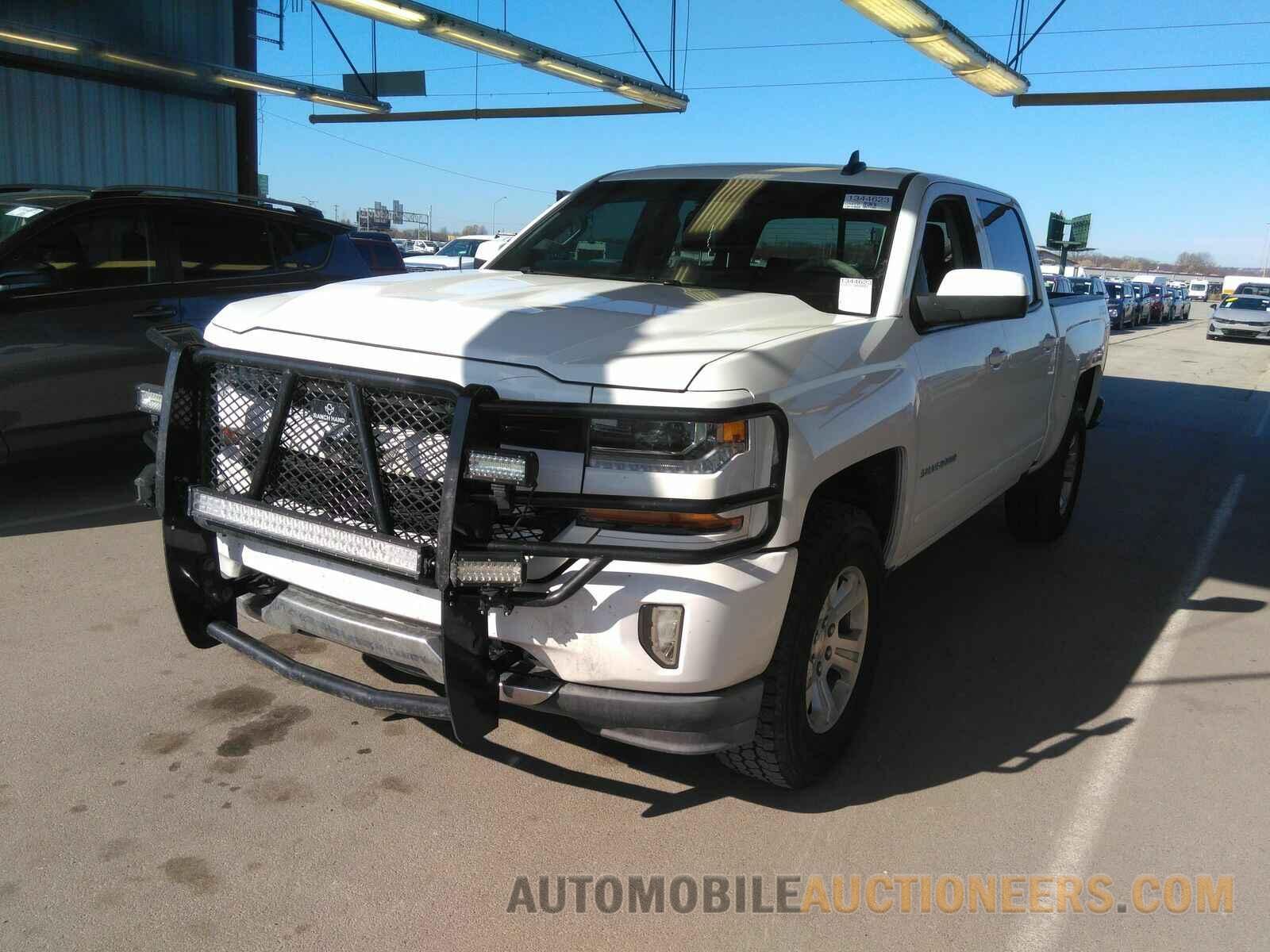 3GCUKREC1JG476029 Chevrolet Silverado 1500 2018