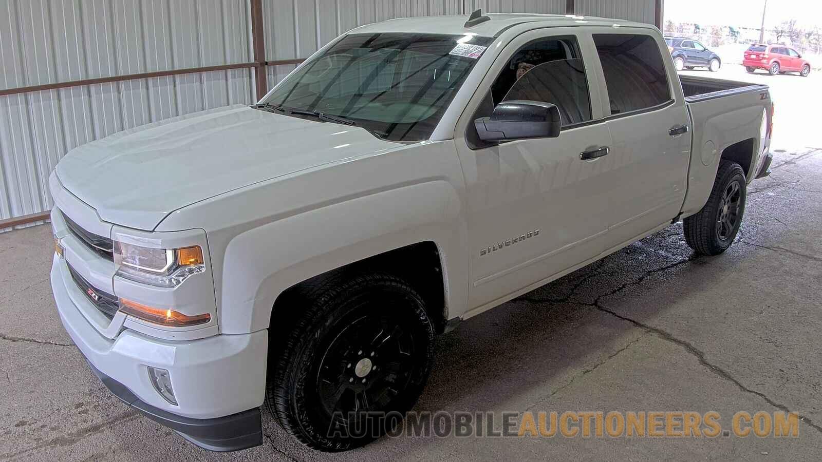 3GCUKREC2JG395265 Chevrolet Silverado 1500 2018