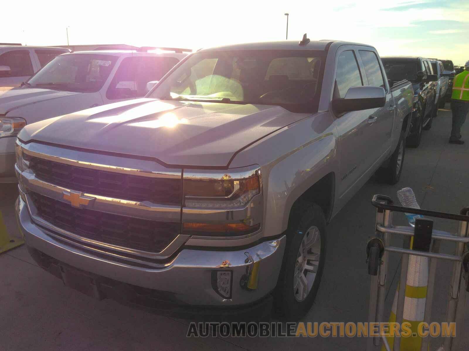 3GCUKREC2JG605282 Chevrolet Silverado 1500 2018