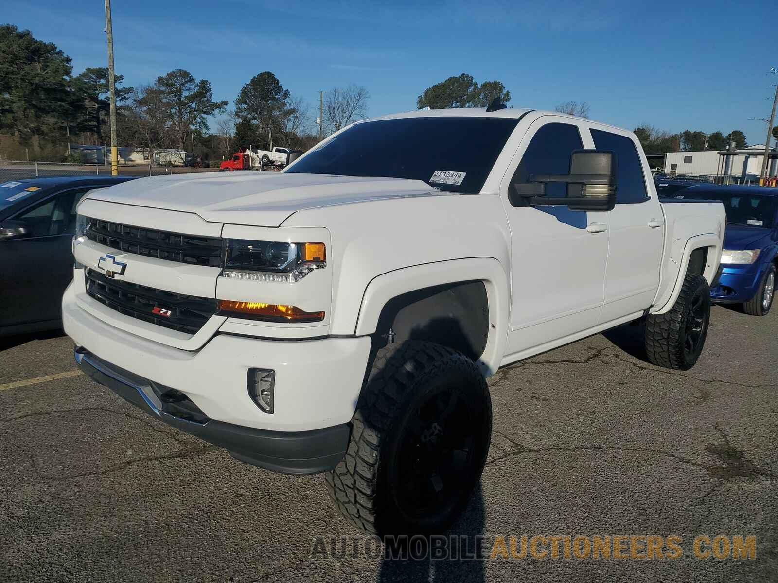 3GCUKREC3JG167582 Chevrolet Silverado 1500 2018