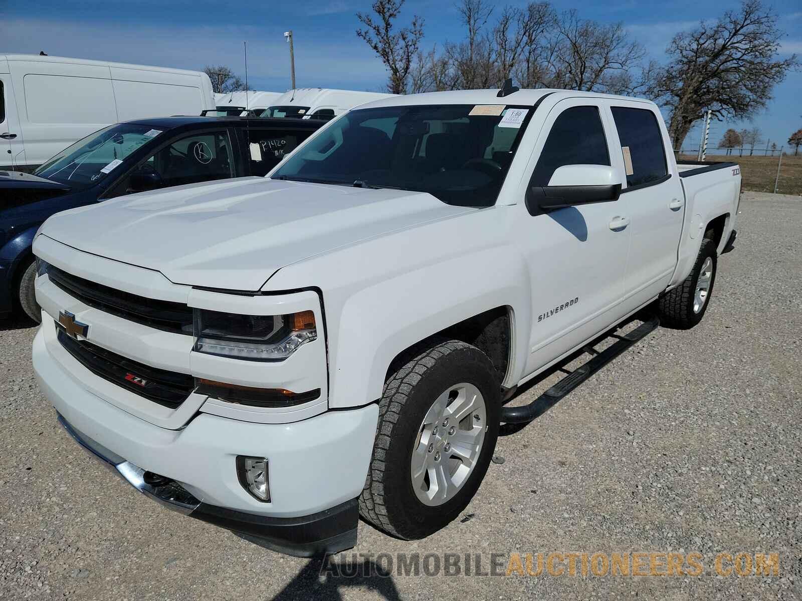 3GCUKREC4JG395249 Chevrolet Silverado 1500 2018