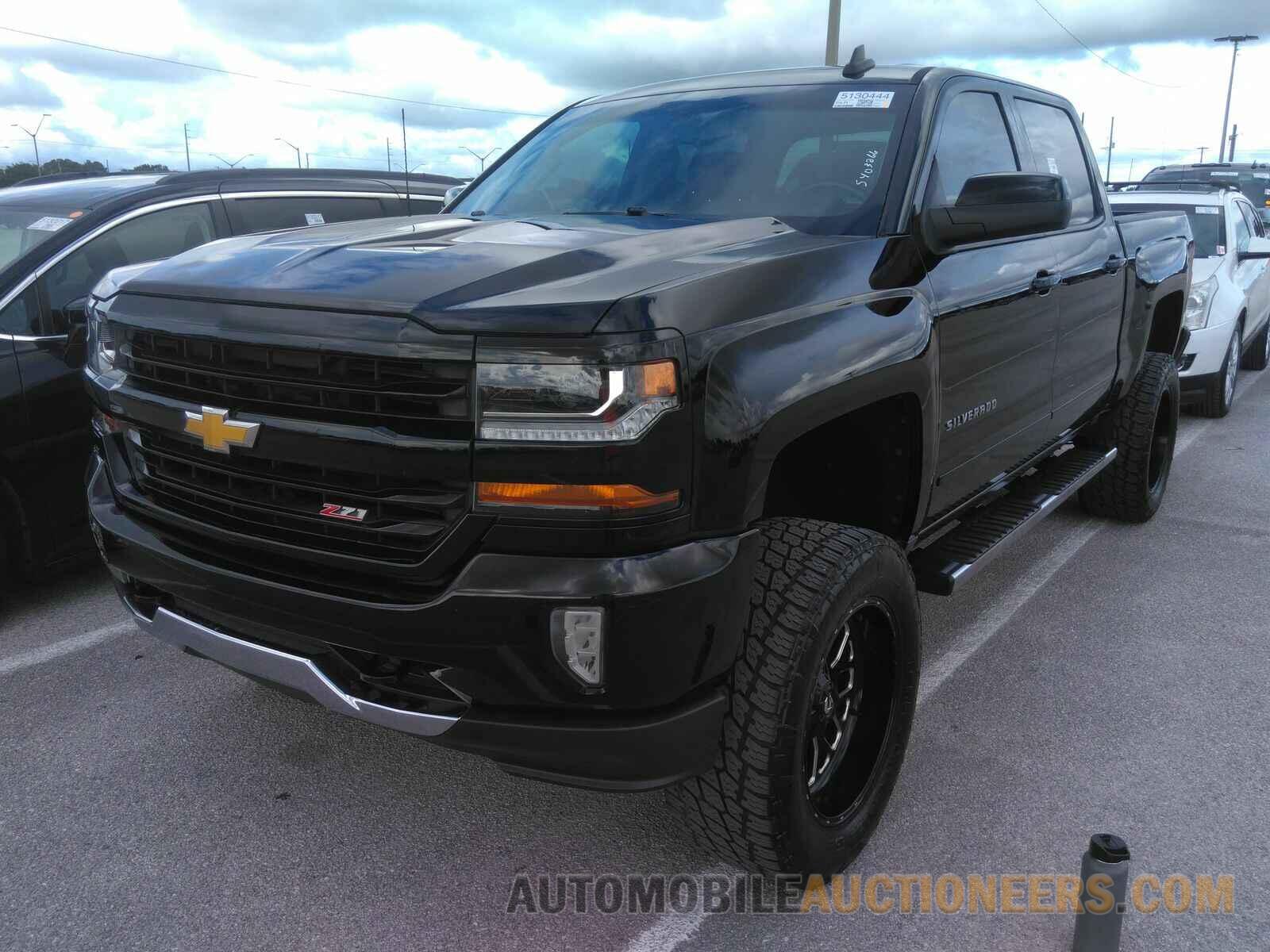 3GCUKREC4JG574245 Chevrolet Silverado 1500 2018