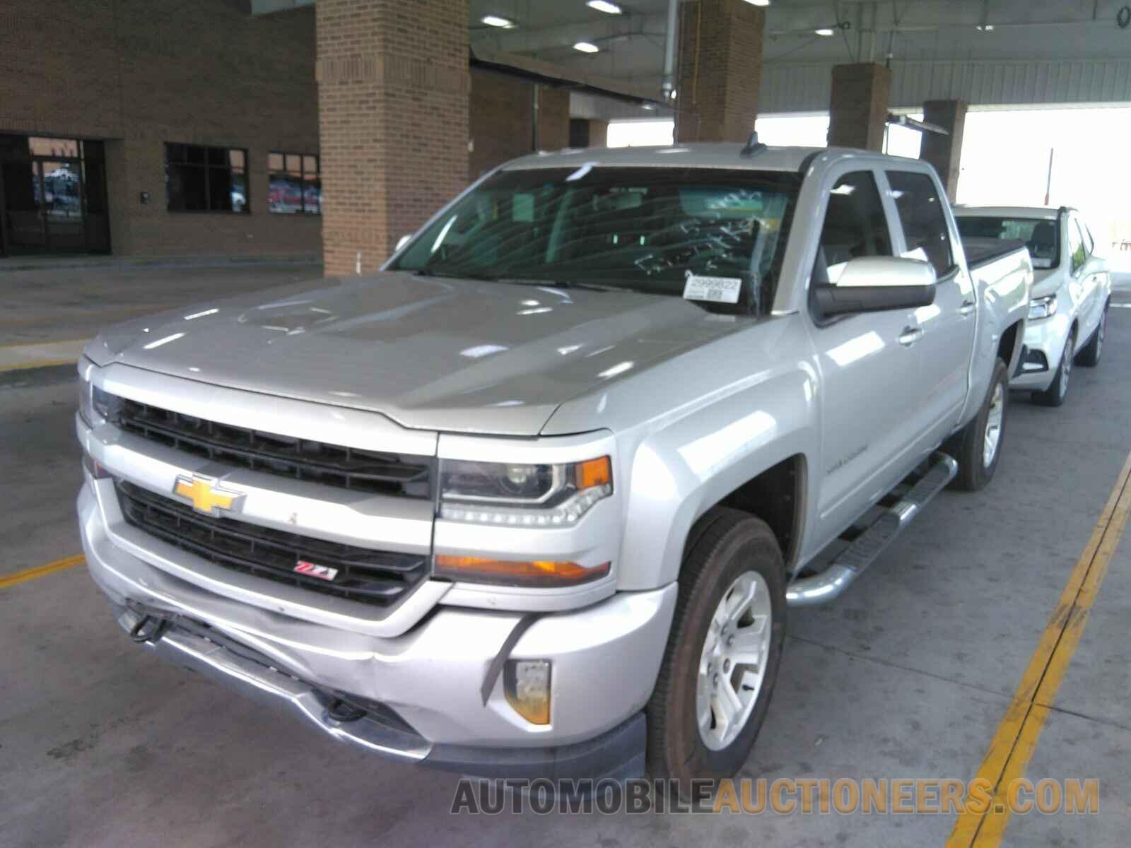 3GCUKREC4JG590946 Chevrolet Silverado 1500 2018