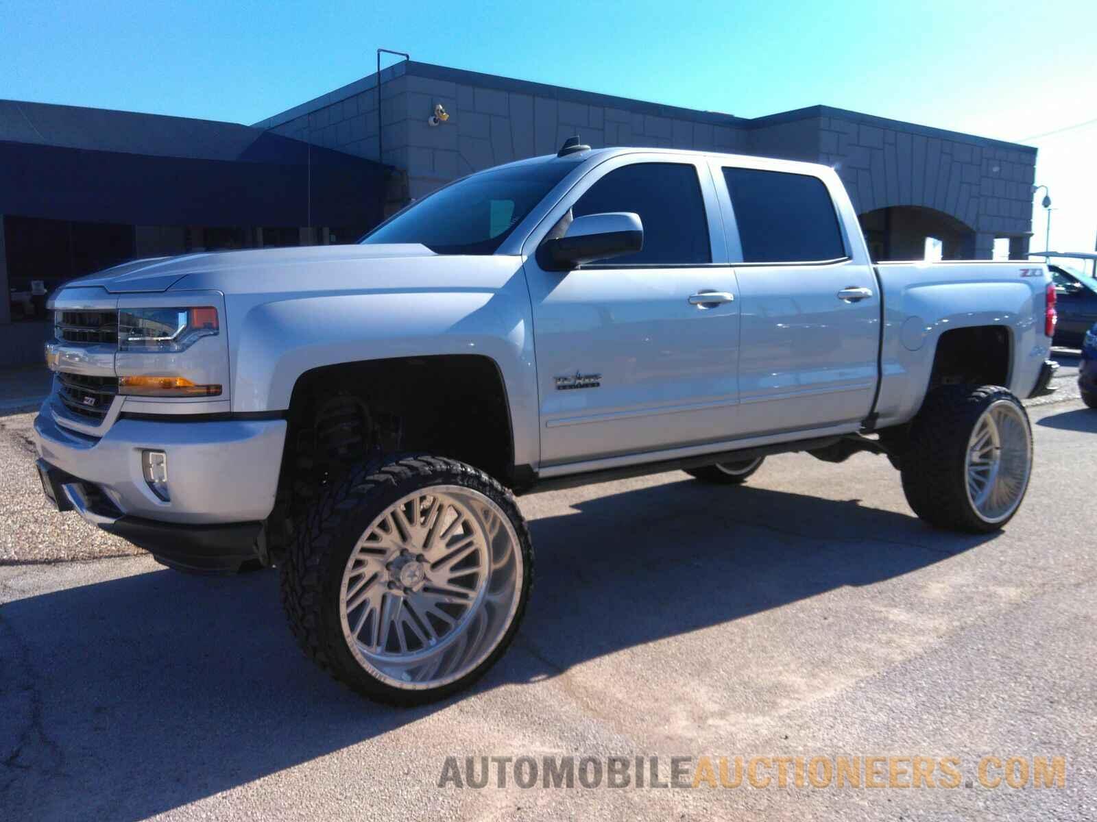 3GCUKREC5JG337845 Chevrolet Silverado 1500 2018