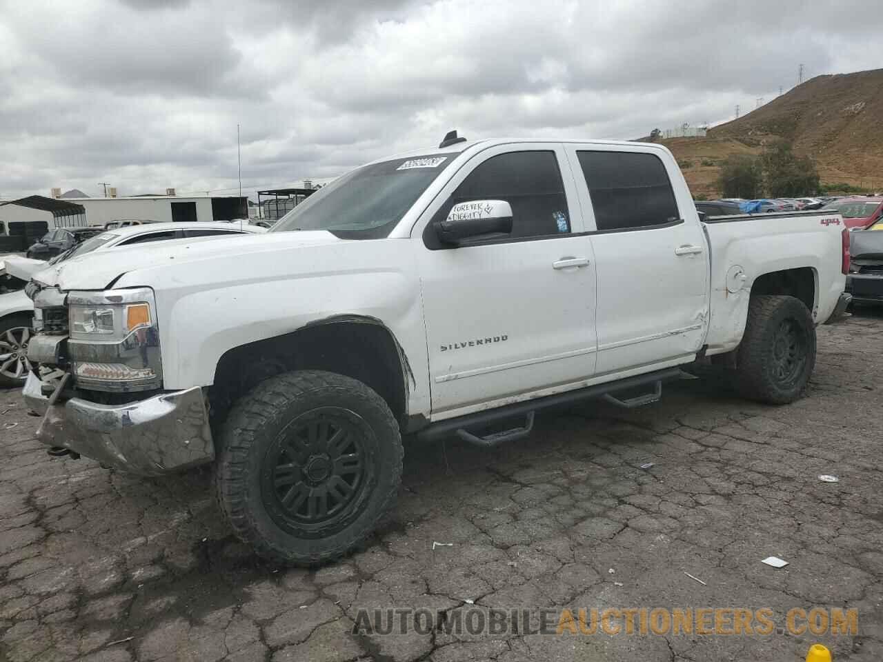 3GCUKREC5JG543344 CHEVROLET ALL Models 2018