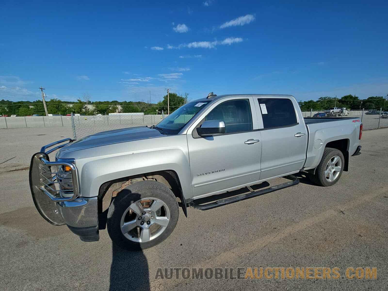 3GCUKREC9JG322412 Chevrolet Silverado 1500 2018