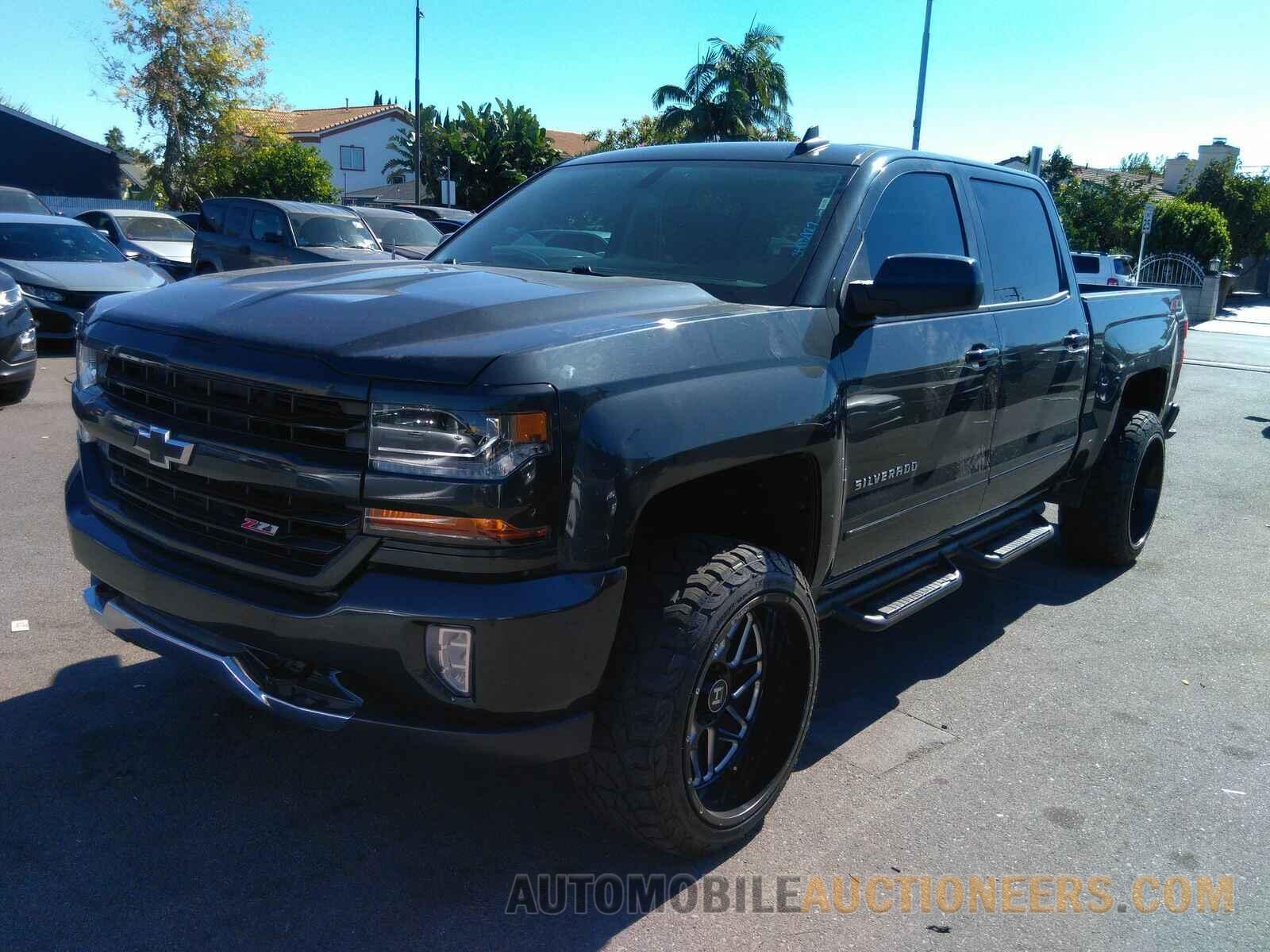 3GCUKREC9JG438189 Chevrolet Silverado 1500 2018