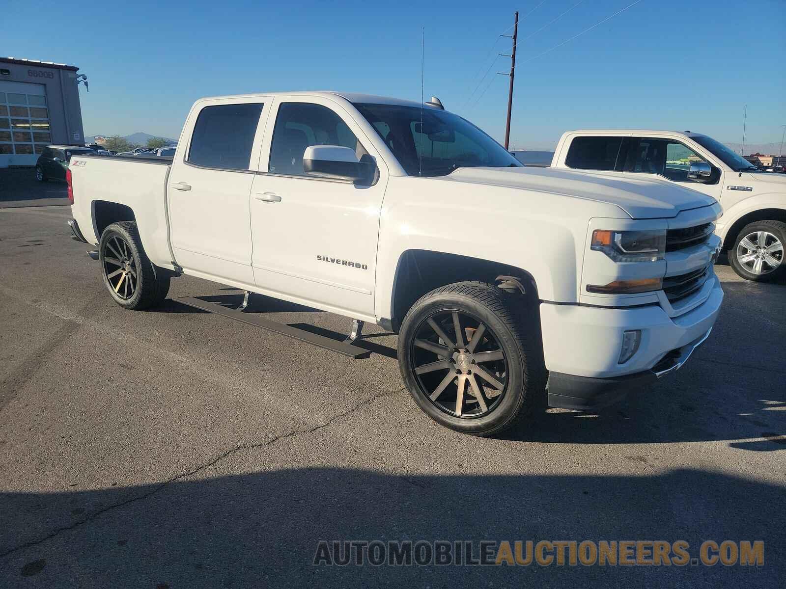 3GCUKREH5HG186804 Chevrolet Silverado 1500 2017