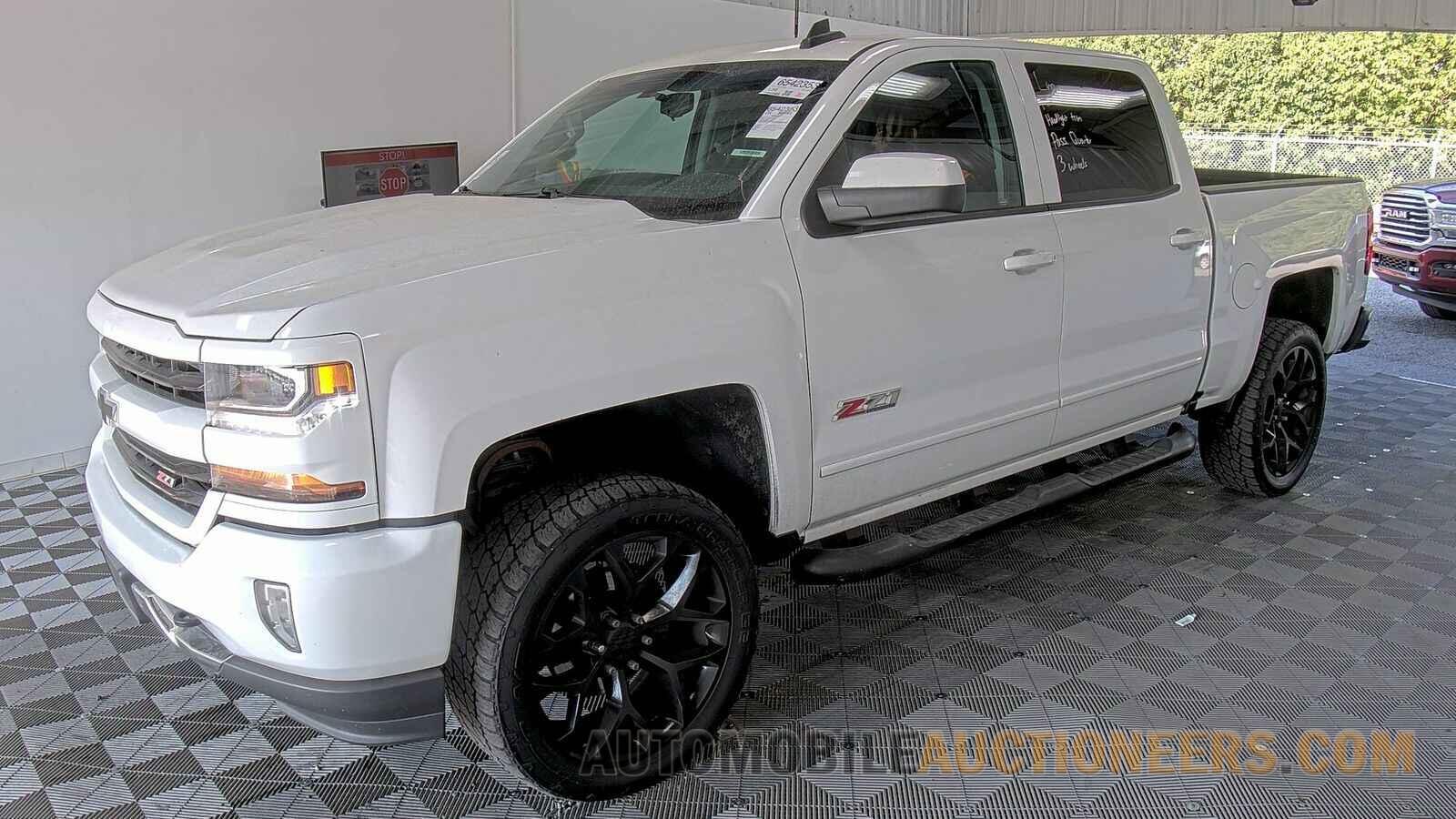 3GCUKREH8HG391565 Chevrolet Silverado 1500 2017