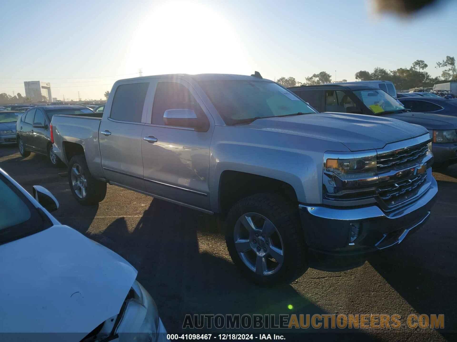 3GCUKRER1HG426813 CHEVROLET SILVERADO 1500 2017