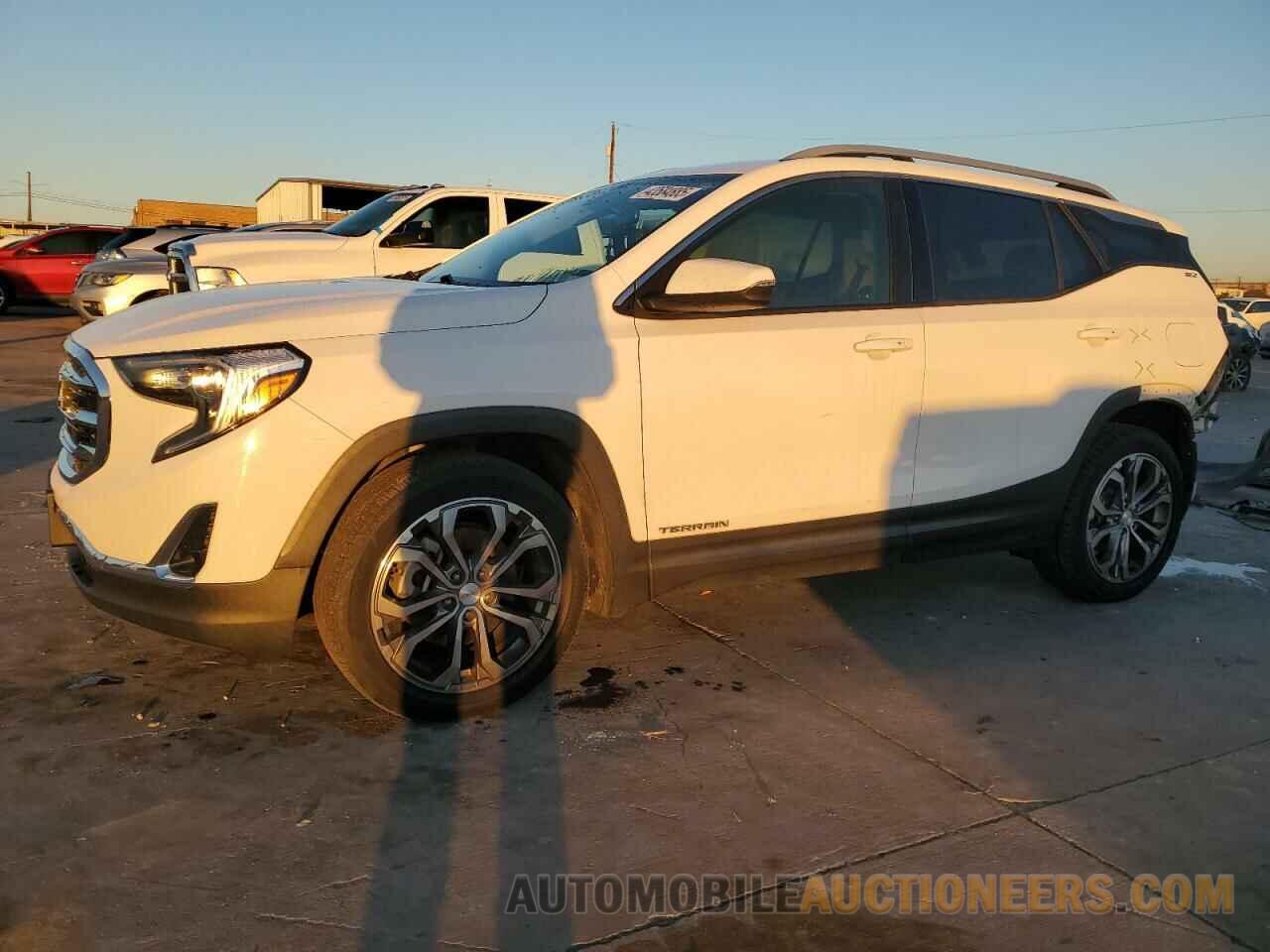 3GKALVEX3KL186514 GMC TERRAIN 2019