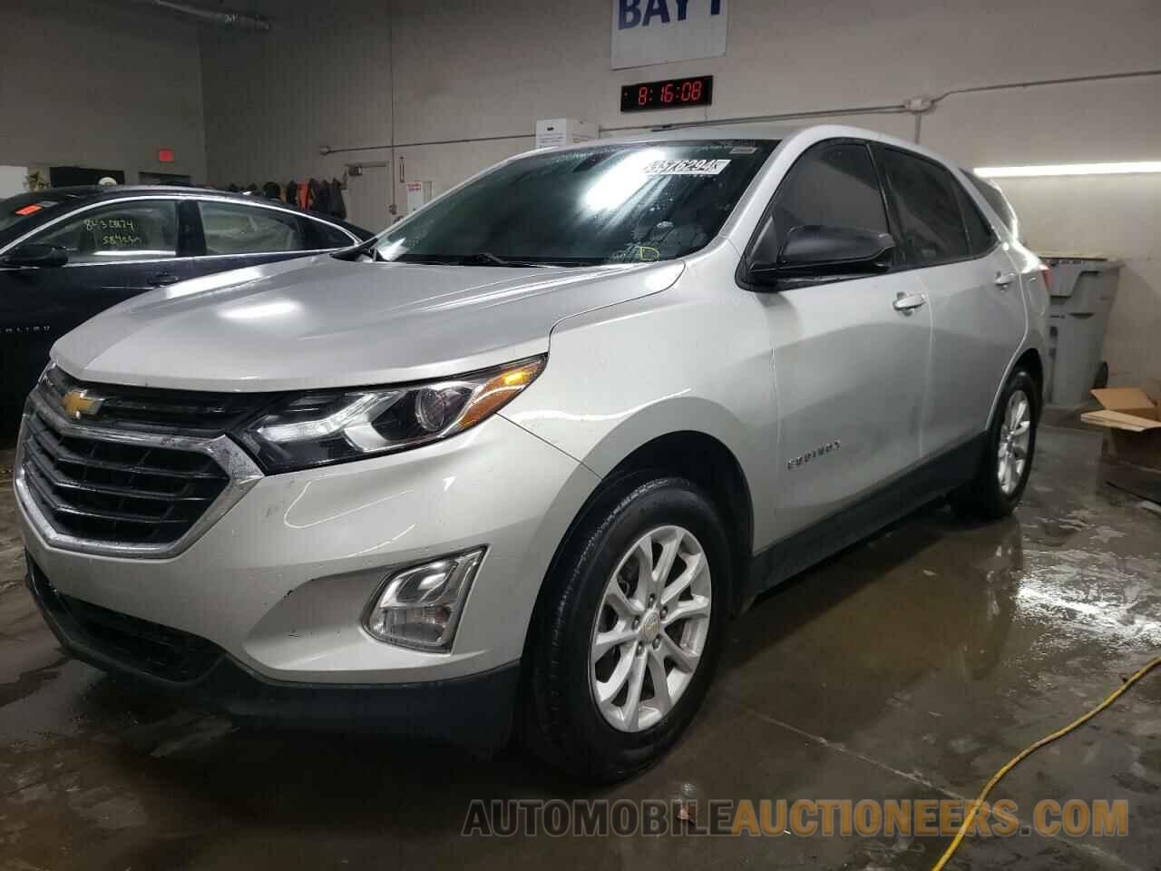 3GNAXHEV2JS644913 CHEVROLET EQUINOX 2018