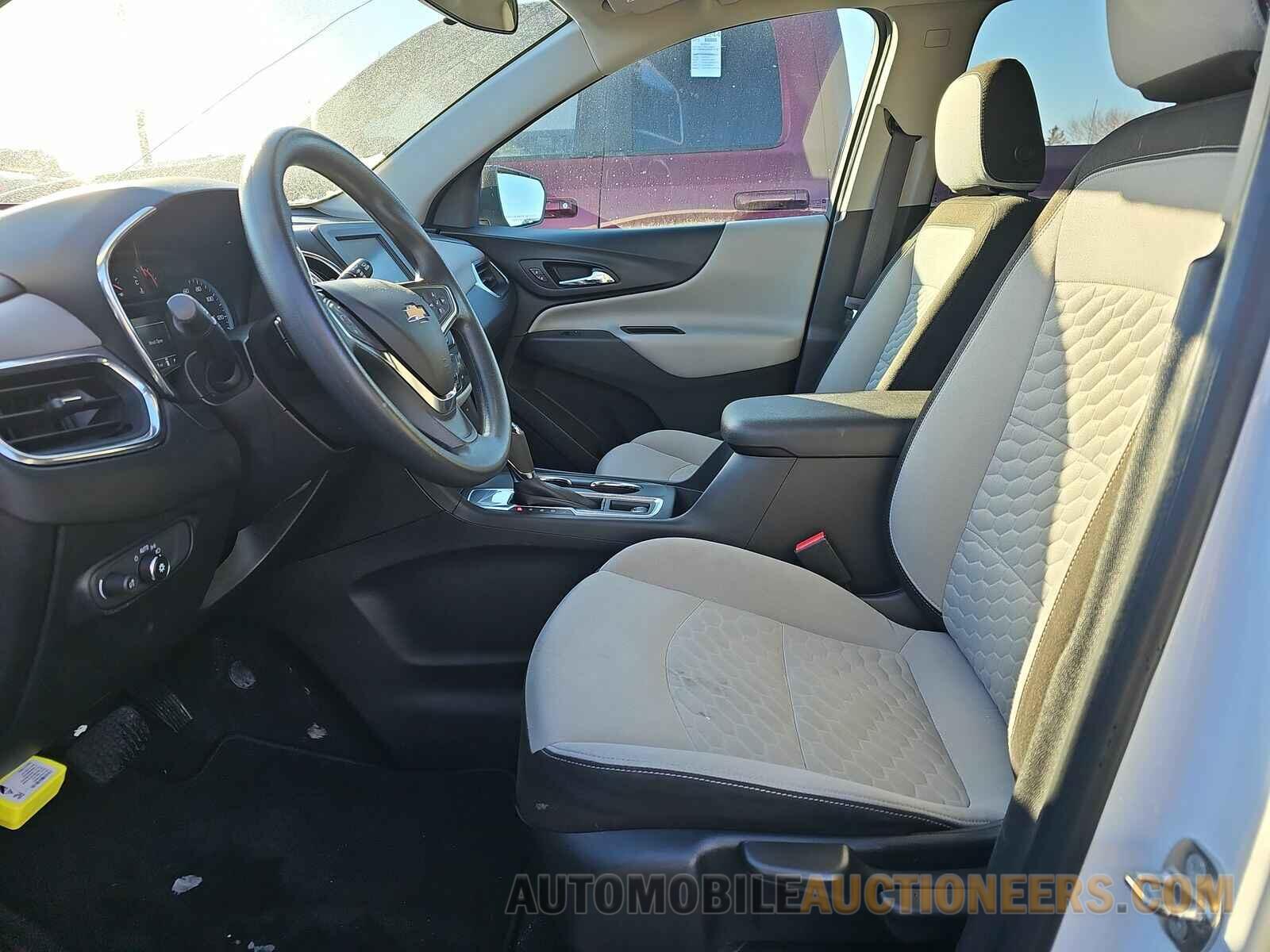 3GNAXHEV3JS583281 Chevrolet Equinox LS 2018