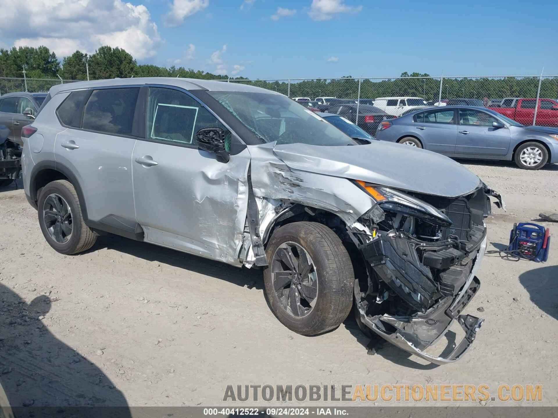 3GNAXKEV1LS735929 CHEVROLET EQUINOX 2020