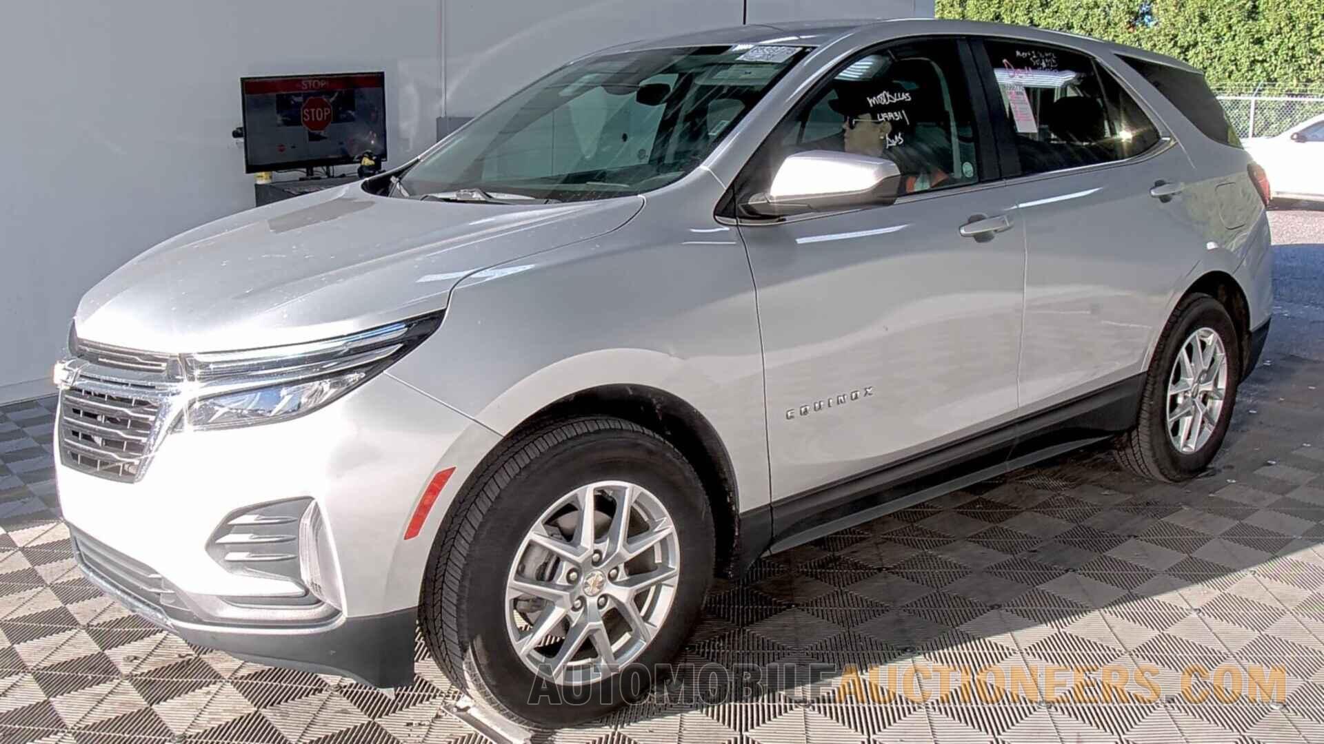 3GNAXUEV8NL188201 Chevrolet Equinox AWD 2022