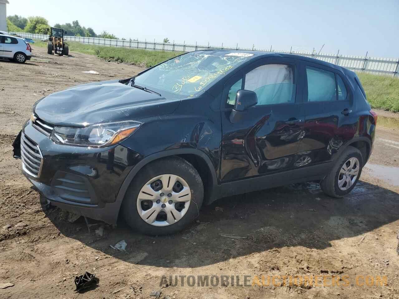 3GNCJKSB0JL364015 CHEVROLET TRAX 2018