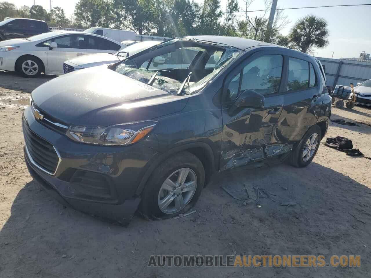 3GNCJKSB0LL204283 CHEVROLET TRAX 2020