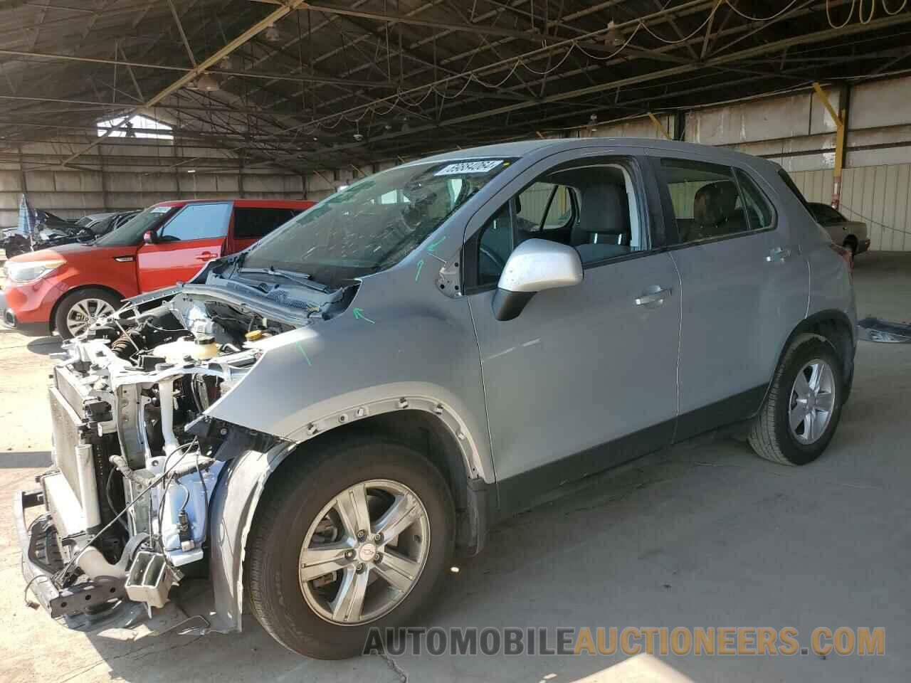 3GNCJKSB0LL308806 CHEVROLET TRAX 2020