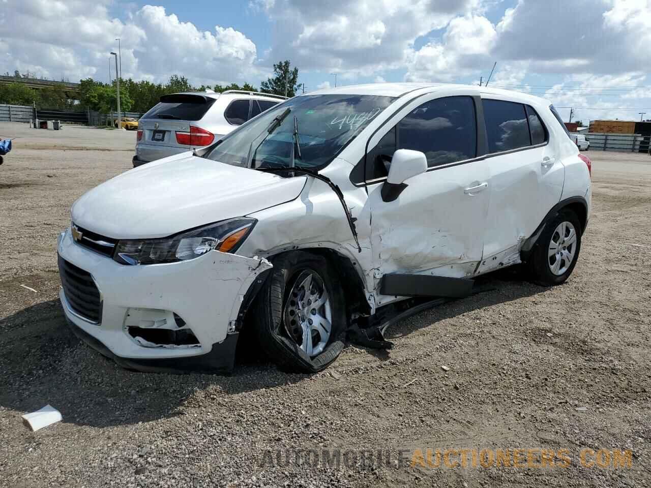 3GNCJKSB1JL214480 CHEVROLET TRAX 2018