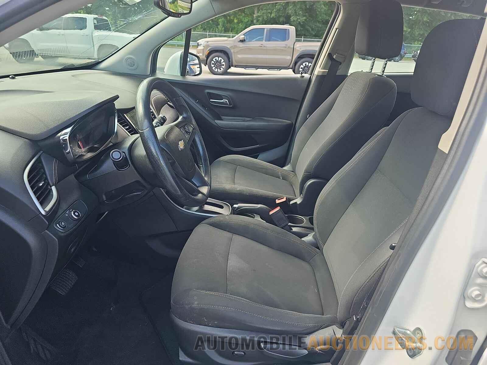 3GNCJKSB2JL178380 Chevrolet Trax 2018