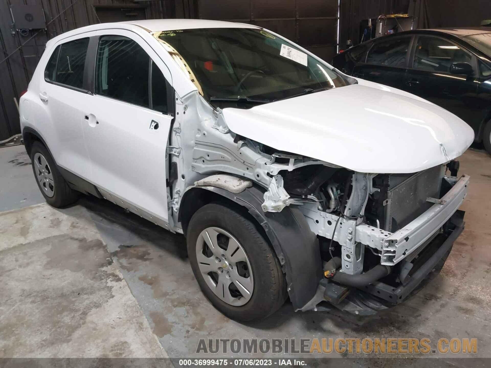 3GNCJKSB3JL359598 CHEVROLET TRAX 2018