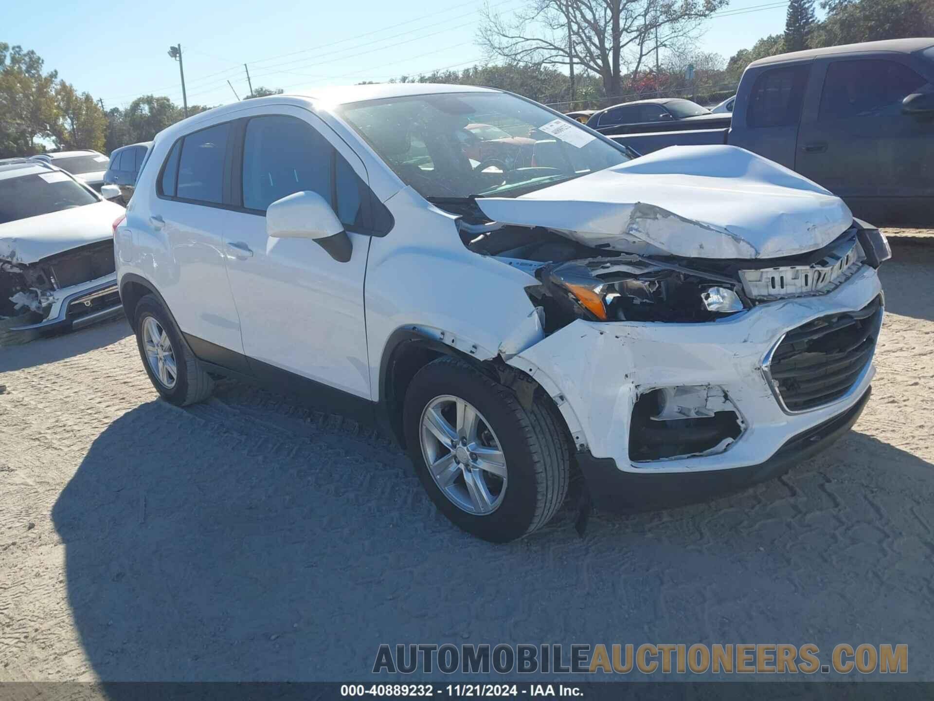 3GNCJKSB3LL130082 CHEVROLET TRAX 2020