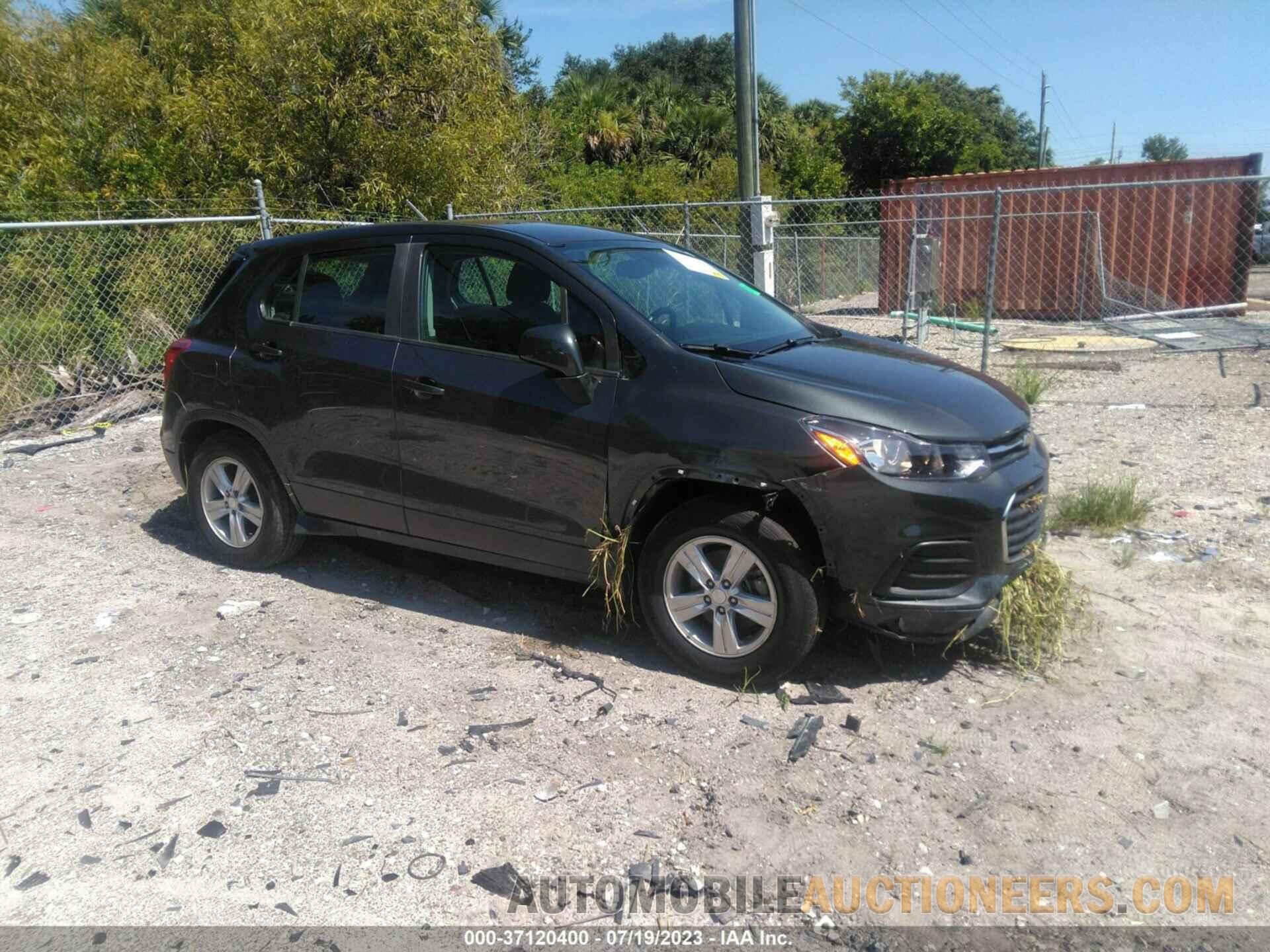 3GNCJKSB3LL188242 CHEVROLET TRAX 2020