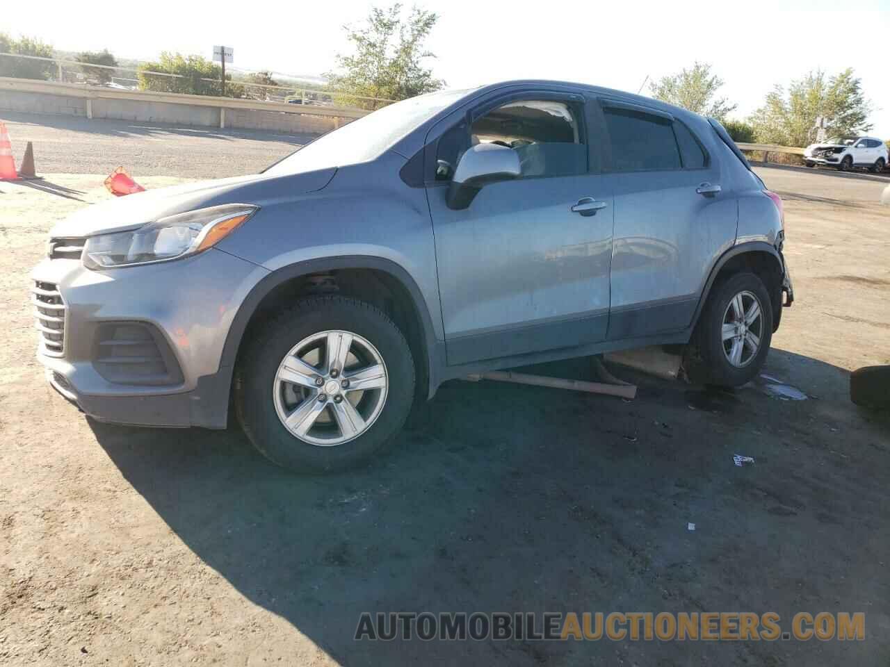 3GNCJKSB3LL210661 CHEVROLET TRAX 2020