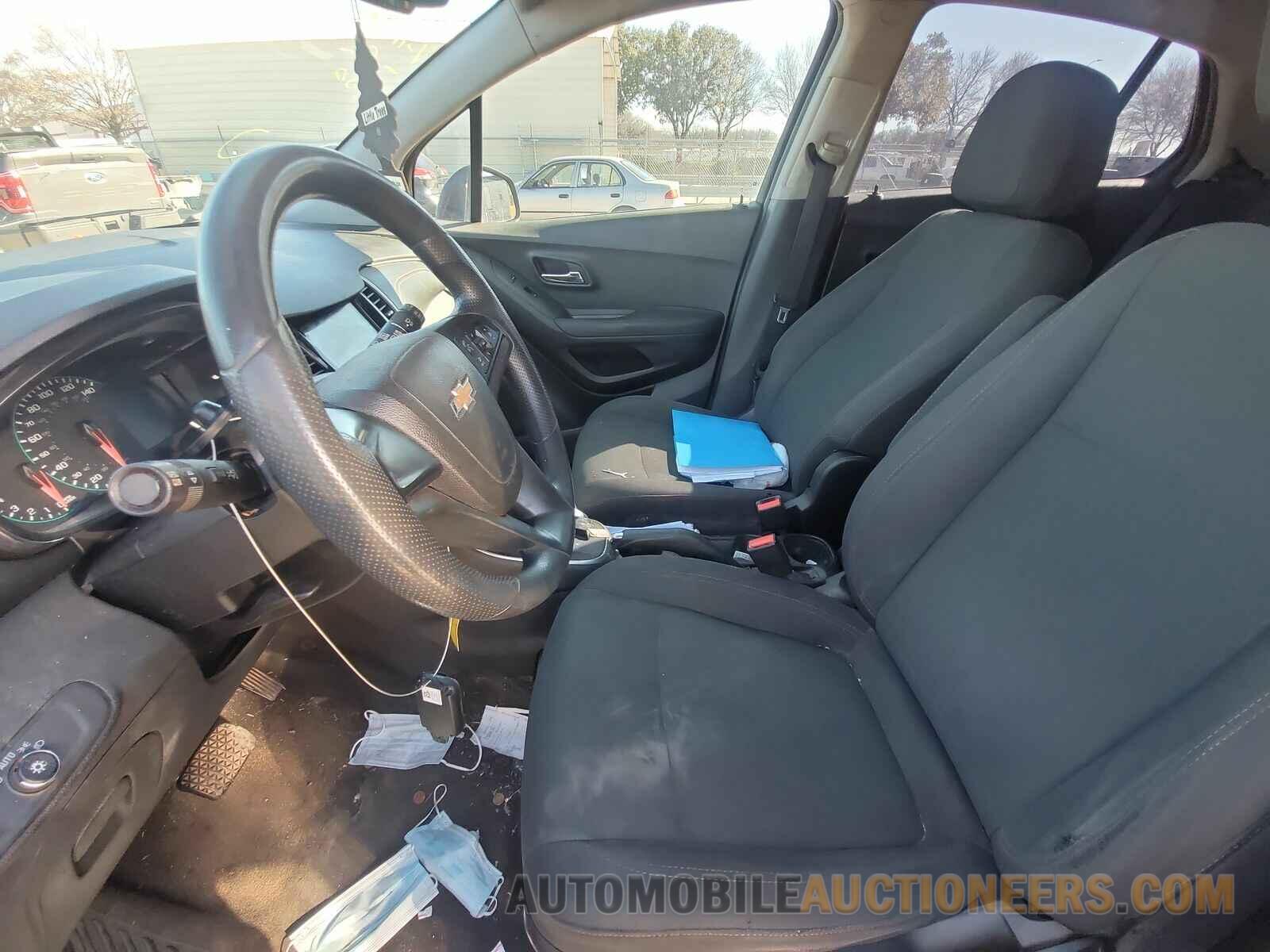 3GNCJKSB4KL140229 Chevrolet Trax 2019