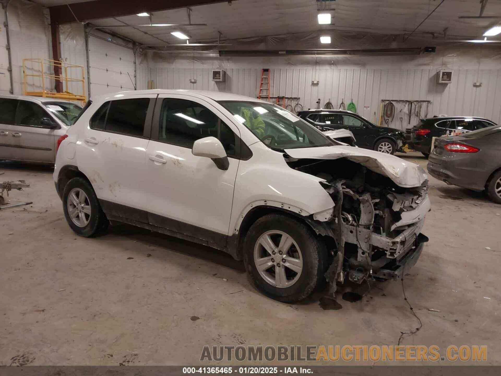 3GNCJKSB4KL395852 CHEVROLET TRAX 2019