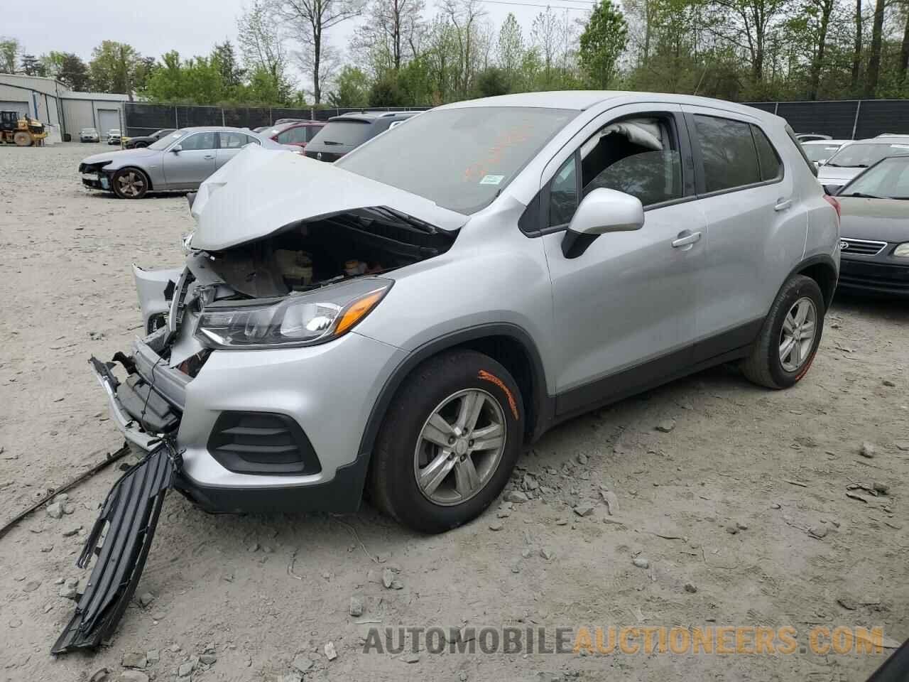 3GNCJKSB4LL221300 CHEVROLET TRAX 2020