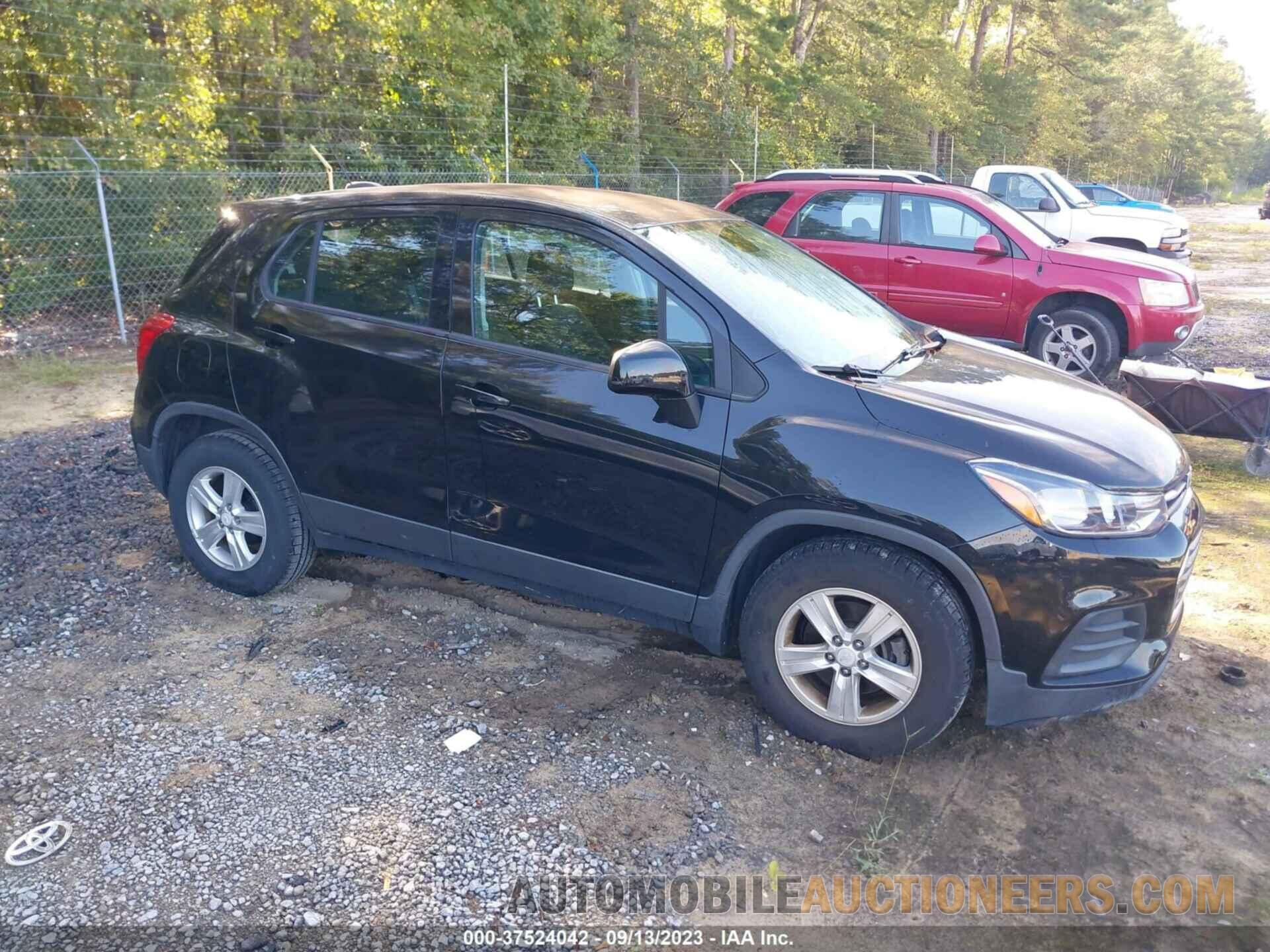 3GNCJKSB5KL221983 CHEVROLET TRAX 2019