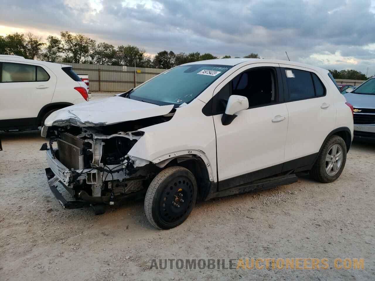 3GNCJKSB8LL318306 CHEVROLET TRAX 2020