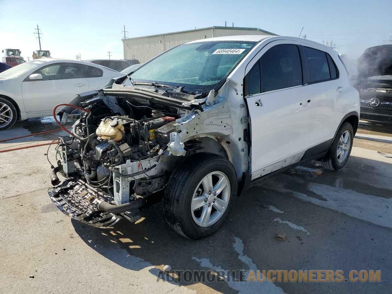 3GNCJKSB9LL308156 CHEVROLET TRAX 2020