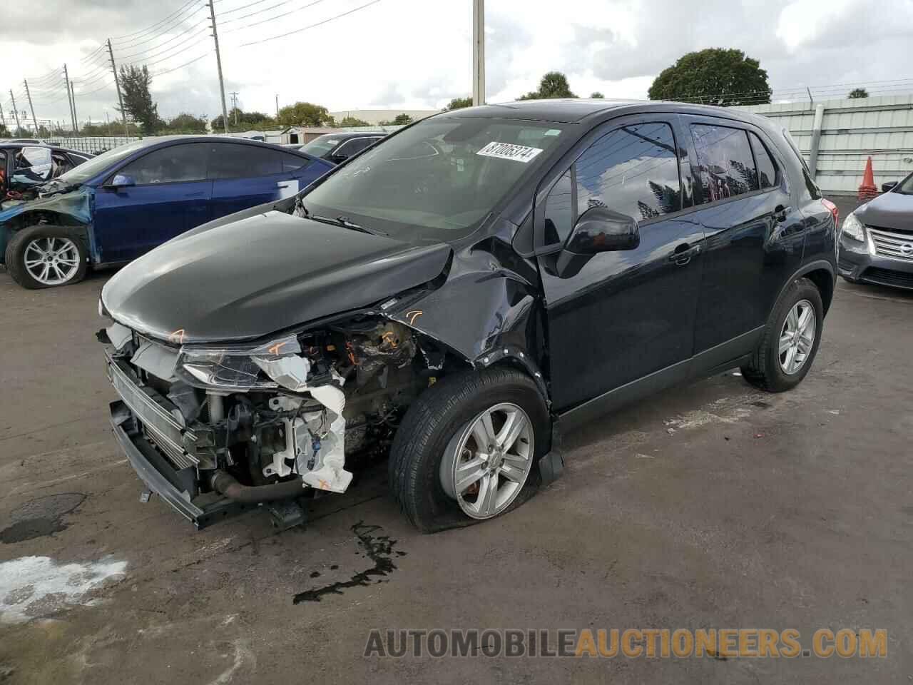 3GNCJKSBXKL345313 CHEVROLET TRAX 2019