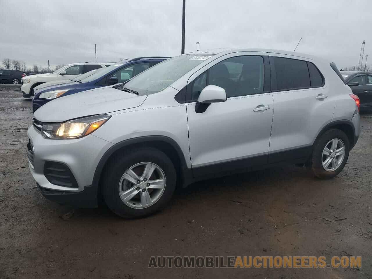 3GNCJKSBXLL139961 CHEVROLET TRAX 2020