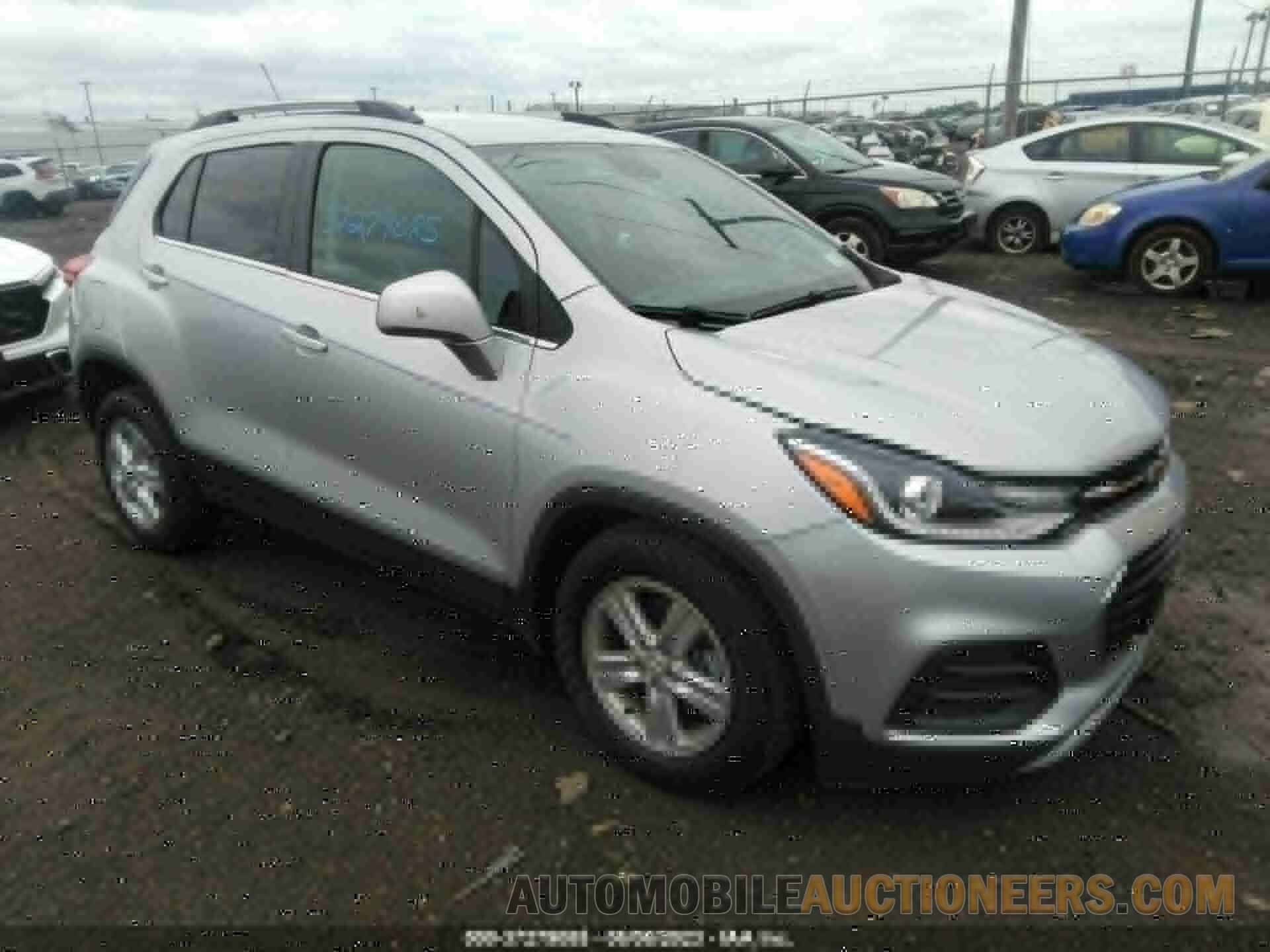 3GNCJLSB0KL319552 CHEVROLET TRAX 2019