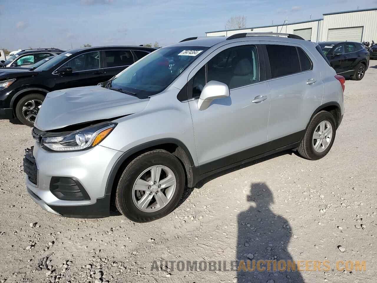 3GNCJLSB0LL203057 CHEVROLET TRAX 2020