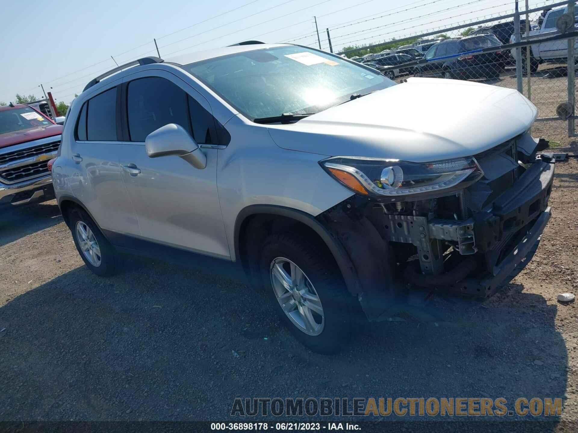 3GNCJLSB1JL185262 CHEVROLET TRAX 2018