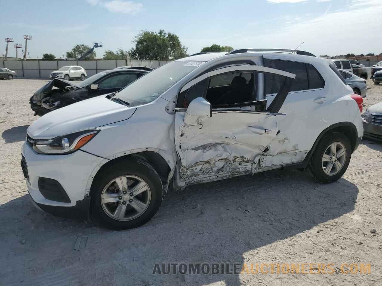 3GNCJLSB1KL179933 CHEVROLET TRAX 2019