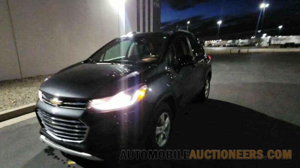 3GNCJLSB2KL358918 Chevrolet Trax 2019