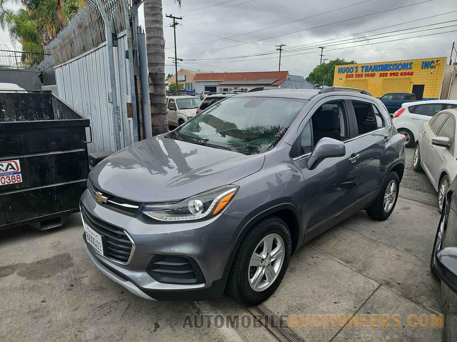 3GNCJLSB2LL312085 Chevrolet Trax 2020